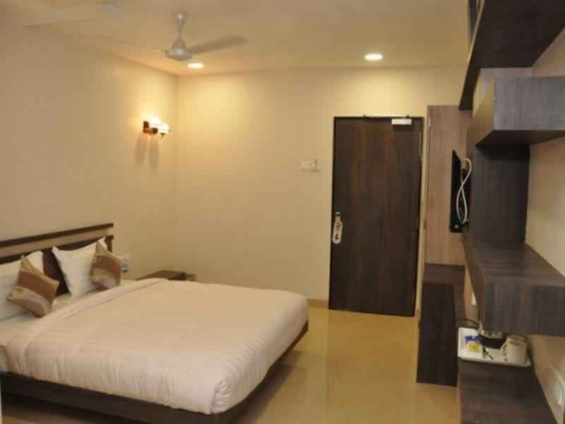 Townhouse Oak Hotel The Sudesh Raipur  Luaran gambar