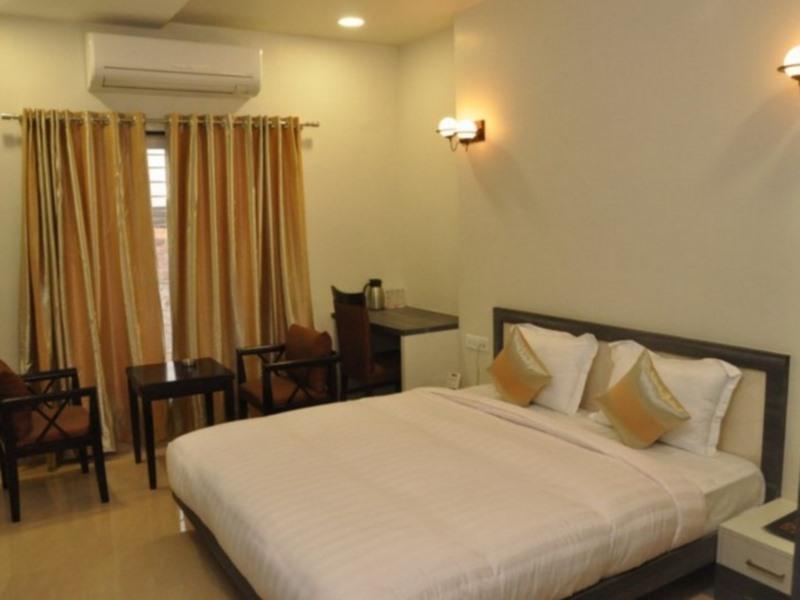 Townhouse Oak Hotel The Sudesh Raipur  Luaran gambar